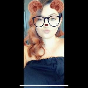 Meet your Posher, Brittney